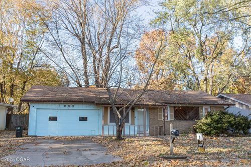 853 E Guinevere St, Springfield, MO, 65807-3718 | Card Image