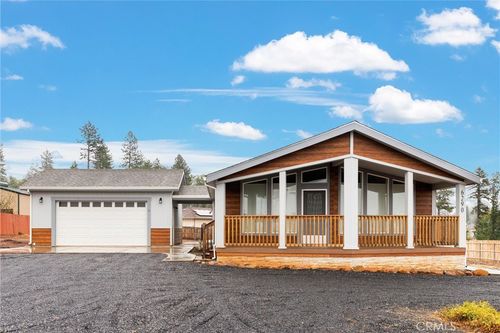 6290 Wall Ln, Paradise, CA, 95969-3240 | Card Image