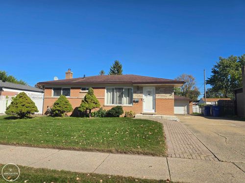 26040 Thomas Street, Warren, MI, 48091 | Card Image