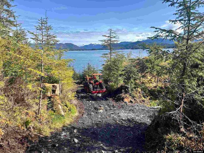 L16, 17, 20 B1 Middle Island, House other with 2 bedrooms, 1 bathrooms and null parking in Sitka AK | Image 38