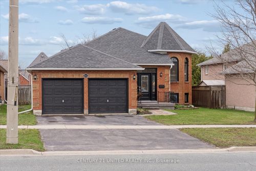 1612 Glenforest Blvd, Peterborough, ON, K9K2J6 | Card Image