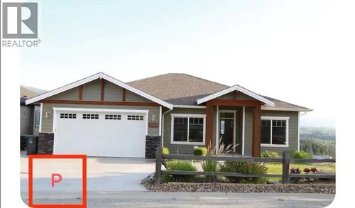 1243 Feedham Ave, Kelowna, BC, V1P1P5 | Card Image