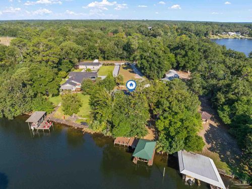 5261 Bayou Dr, Milton, FL, 32583-5430 | Card Image