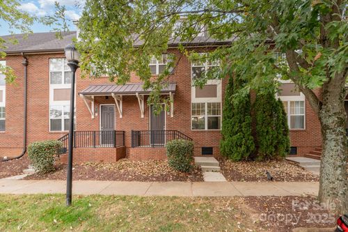 apt-d-103 Steinbeck Way, Mooresville, NC, 28117-8562 | Card Image
