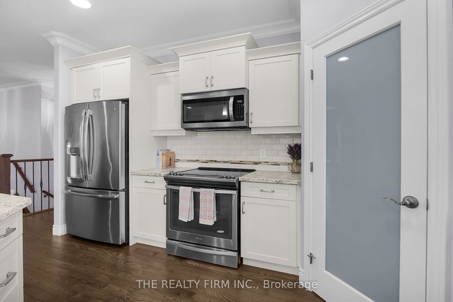 15 Mayapple Cres, House other with 5 bedrooms, 3 bathrooms and 4 parking in Ilderton ON | Image 12