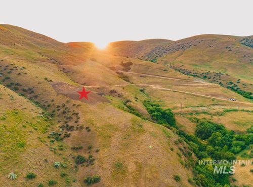 Parcel 2 Deirdre Ln, Horseshoe Bend, ID, 83629-5055 | Card Image