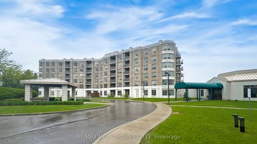 412-2200 John St, Thornhill, ON, L3T7S7 | Card Image