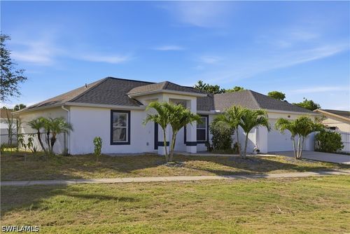 1082 Ridgeway Dr, North Fort Myers, FL, 33903-4265 | Card Image