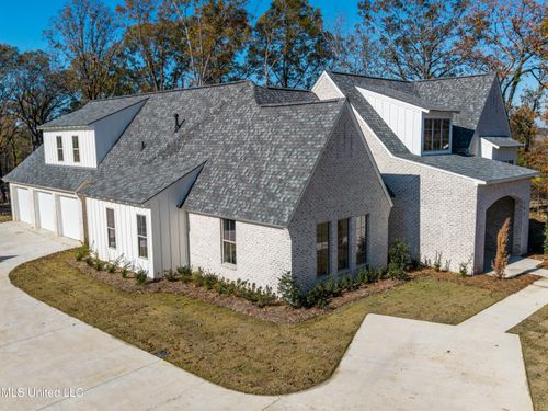 103 Silverleaf Dr, Madison, MS, 39110-1801 | Card Image
