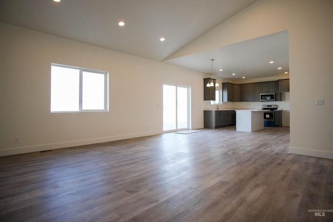 2441 Dorchester Ave, House other with 4 bedrooms, 2 bathrooms and 2 parking in Burley ID | Image 11
