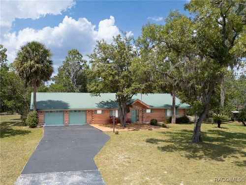 7027 W 7 Rivers Drive, Crystal River, FL, 34429 | Card Image