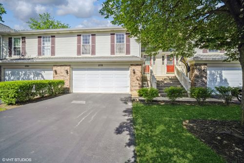 2778 S Cedar Glen Dr, Arlington Heights, IL, 60005-5301 | Card Image