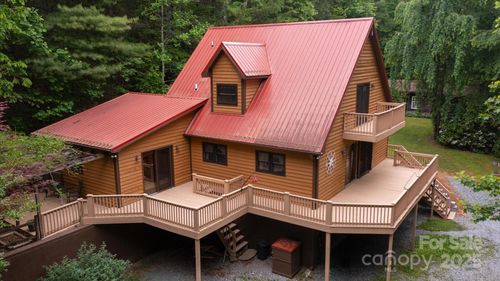 350 Stagecoach Rd, Zirconia, NC, 28790-7707 | Card Image