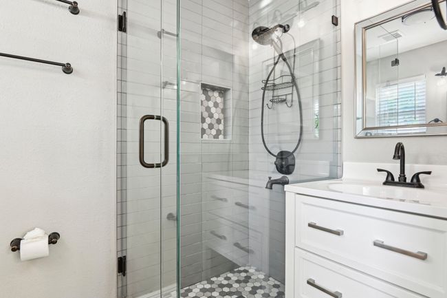 3930 Edgewood Dr, House other with 3 bedrooms, 2 bathrooms and null parking in Garland TX | Image 24