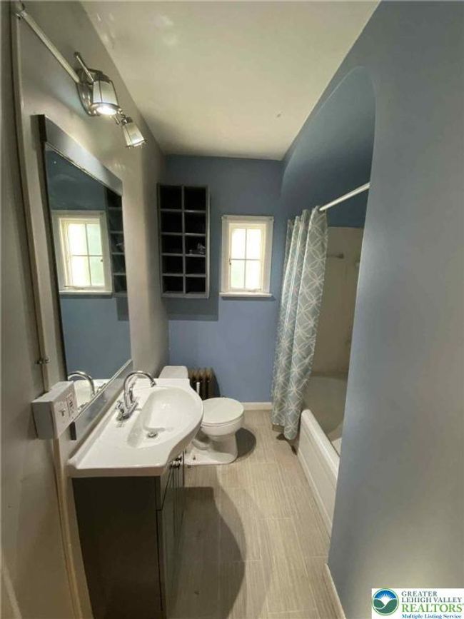 1027 Clamtown Rd, House other with 4 bedrooms, 2 bathrooms and null parking in Tamaqua PA | Image 13