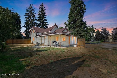 1152 N 7th St, Coeur D Alene, ID, 83814-3233 | Card Image