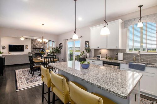 430 Trestle Dr, Howell, MI, 48843-5808 | Card Image