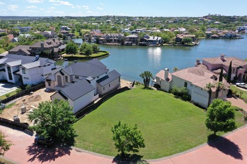109 Applehead Island Dr, Horseshoe Bay, TX, 78657-5709 | Card Image