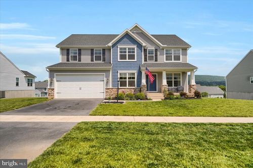 1015 Karmel St, BOALSBURG, PA, 16827-1675 | Card Image