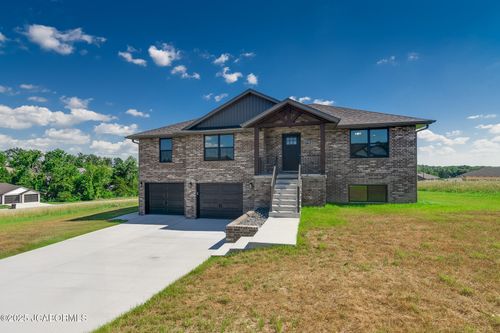 5705 Summerfield Ct, Jefferson City, MO, 65109-5081 | Card Image