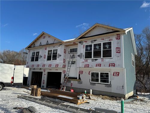 52 Jambray Ave, Warwick, RI, 02886-0745 | Card Image