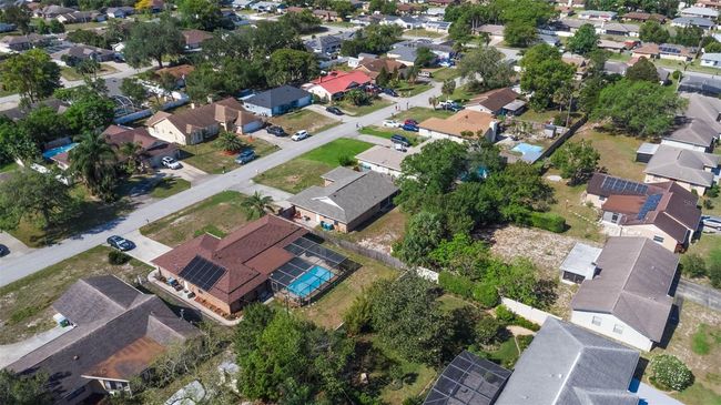 1022 Blue Horizon Dr, House other with 3 bedrooms, 2 bathrooms and null parking in DELTONA FL | Image 43