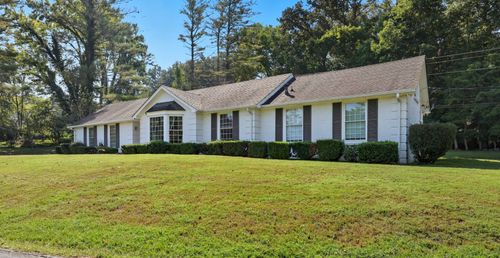 590 Dunbar Cave Rd, Clarksville, TN, 37043-6030 | Card Image