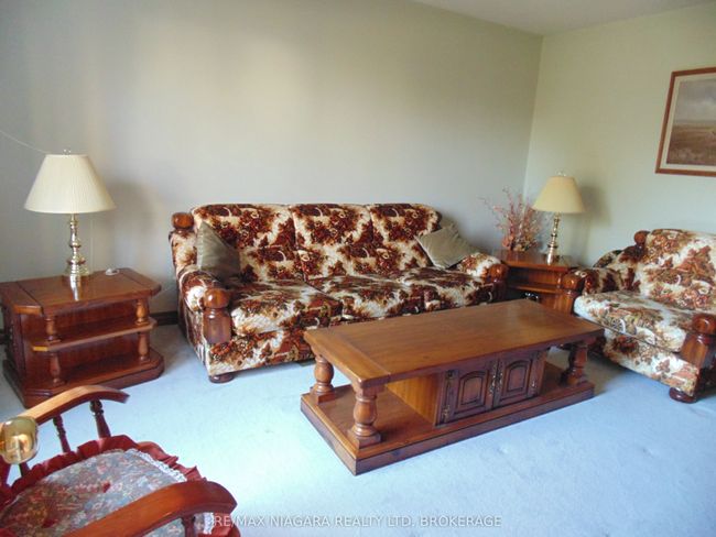 683 Canboro Rd, House other with 3 bedrooms, 3 bathrooms and 6 parking in Fenwick ON | Image 28