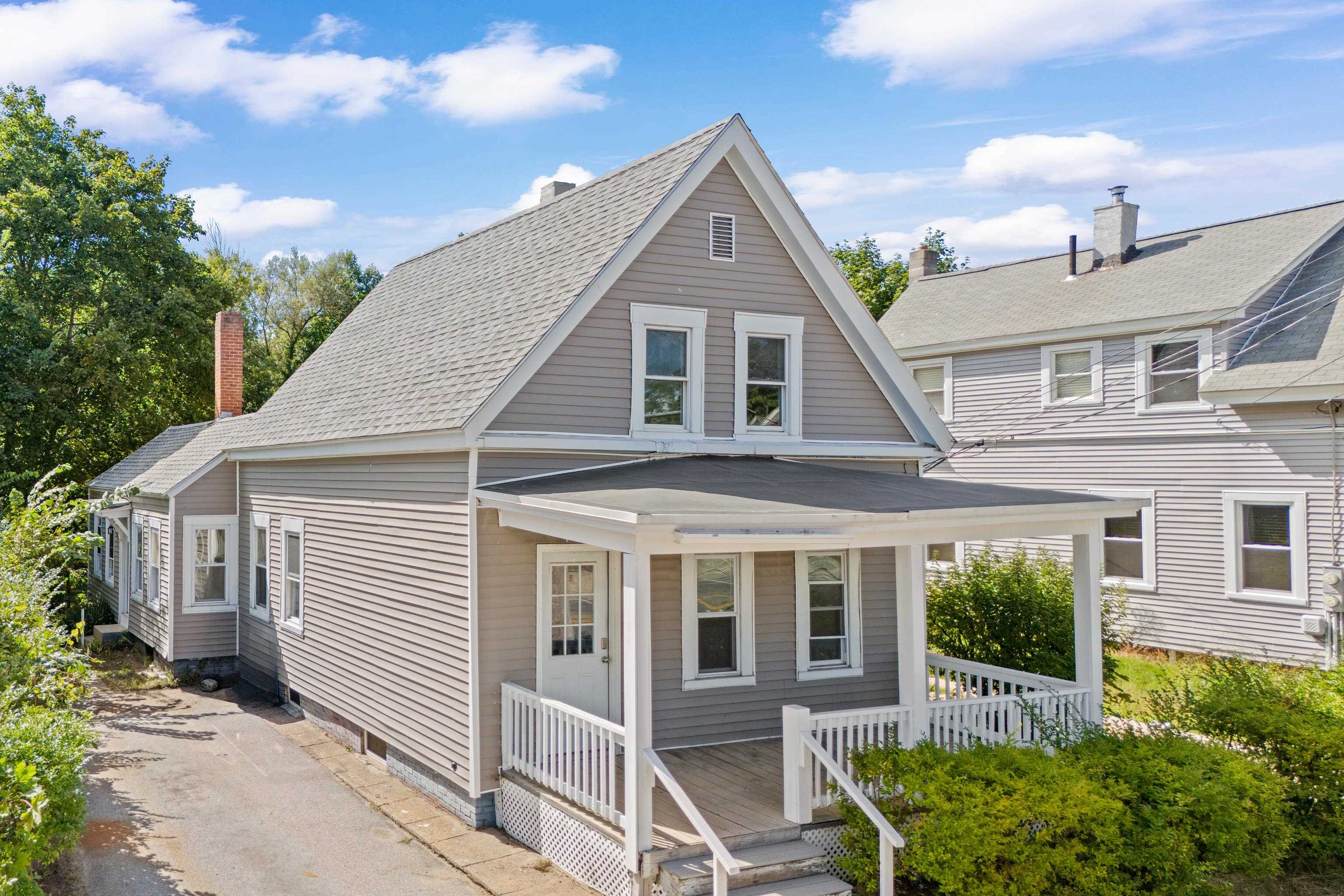 Wakefield St, Rochester, NH 03867