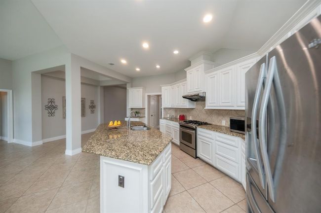 27907 Brandy Creek Ln, House other with 4 bedrooms, 3 bathrooms and 2 parking in Fulshear TX | Image 14