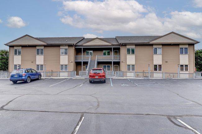 UNIT-5 - 1103 Mariners Way, Condo with 2 bedrooms, 2 bathrooms and null parking in Huddleston VA | Image 33