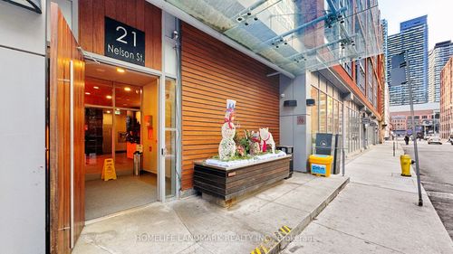 28-21 Nelson St, Toronto, ON, M5V3H9 | Card Image