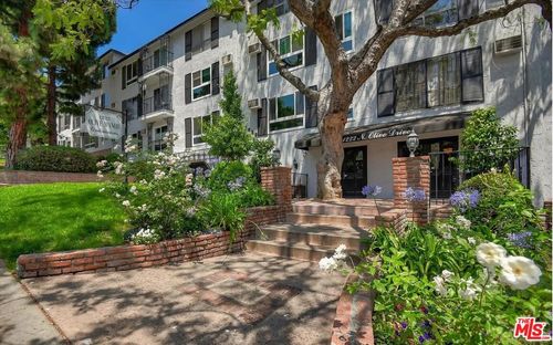 209-1222 N Olive Dr, West Hollywood, CA, 90069-2729 | Card Image