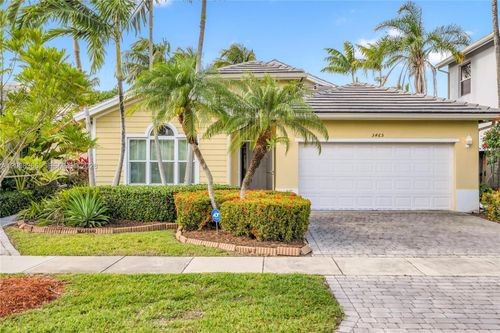 3465 Ne 2nd St, Homestead, FL, 33033-8015 | Card Image