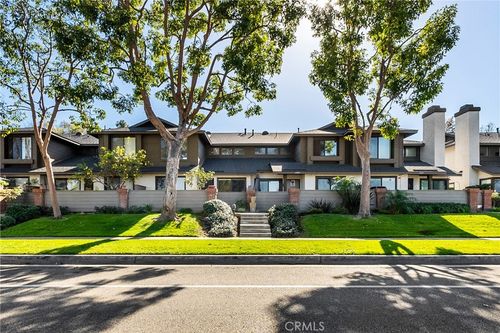 1955 W Clipper Ln, Anaheim, CA, 92801-1772 | Card Image