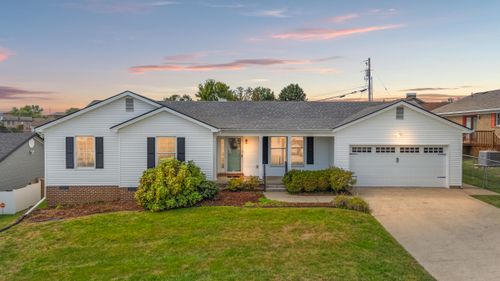 202 Rookwood Ct, Richmond, KY, 40475-3037 | Card Image