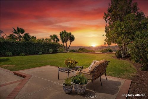 5515 Camino Vis, Yorba Linda, CA, 92887-4946 | Card Image