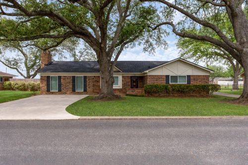 1119 Ladelle St, Wharton, TX, 77488-3421 | Card Image