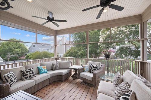 b-212 70th Street, Virginia Beach, VA, 23451 | Card Image