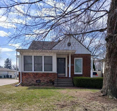 22646 Lakeland St, Saint Clair Shores, MI, 48081-2317 | Card Image