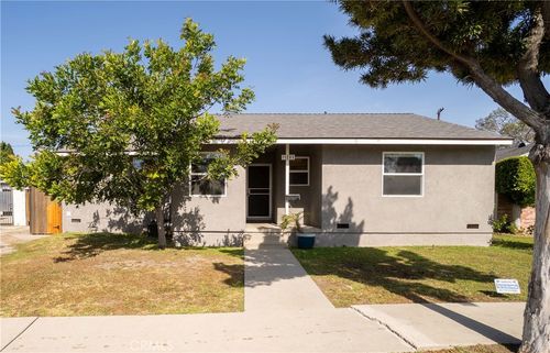 11205 Woolford Street, Culver City, CA, 90230 | Card Image
