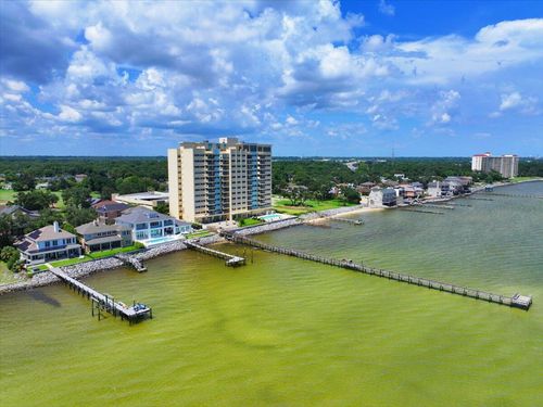 702-825 Bayshore Dr, Pensacola, FL, 32507-3470 | Card Image