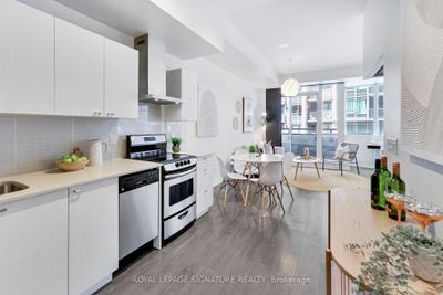 201 - 51 E Liberty St, Condo with 1 bedrooms, 2 bathrooms and 1 parking in Toronto ON | Image 2