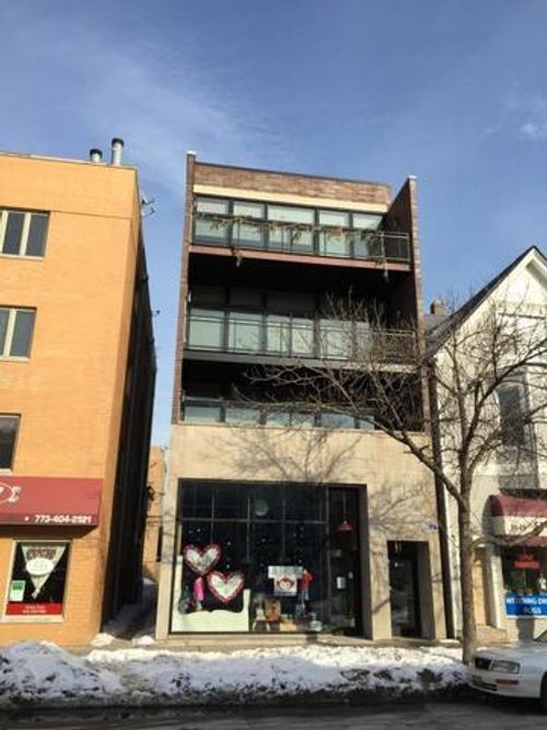 2-3651 N Southport Avenue, Chicago, IL, 60613 | Card Image