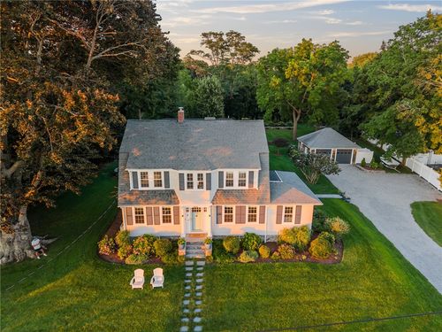 105 New Meadow Rd, Barrington, RI, 02806-3725 | Card Image