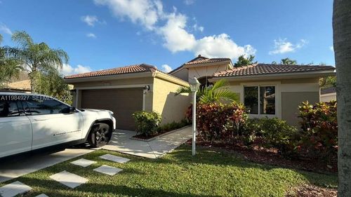 13154 Nw 11th St, Pembroke Pines, FL, 33028-2702 | Card Image