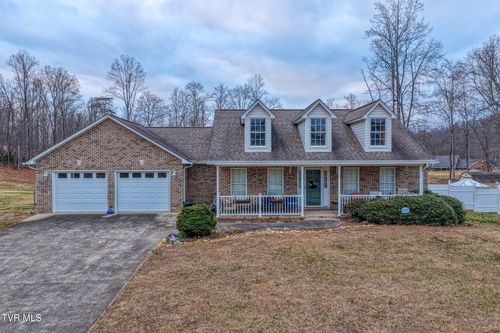 521 Westfield Ave, Church Hill, TN, 37642-3431 | Card Image