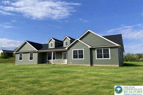 1 Sage Ct, Lehighton, PA, 18235 | Card Image