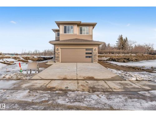 17839 7 St Ne, Edmonton, AB, T5Y4K3 | Card Image