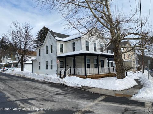 fl-1st-520 Delaware Ave, Kingston, NY, 12401-3253 | Card Image